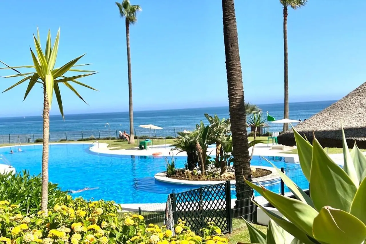 Mi Capricho Beachfront- P301 Apartment With Sea View Sitio de Calahonda