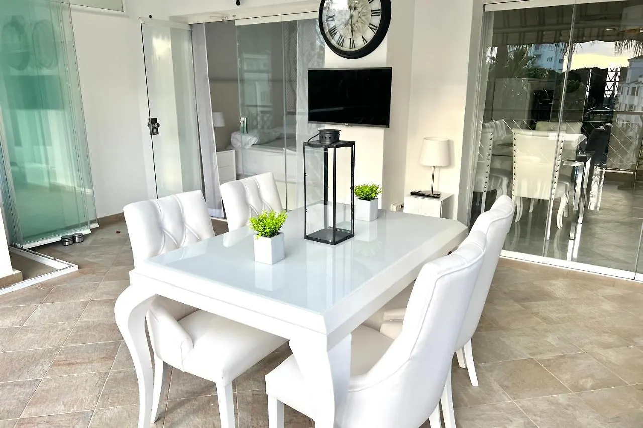 Mi Capricho Beachfront- P301 Apartment With Sea View Sitio de Calahonda