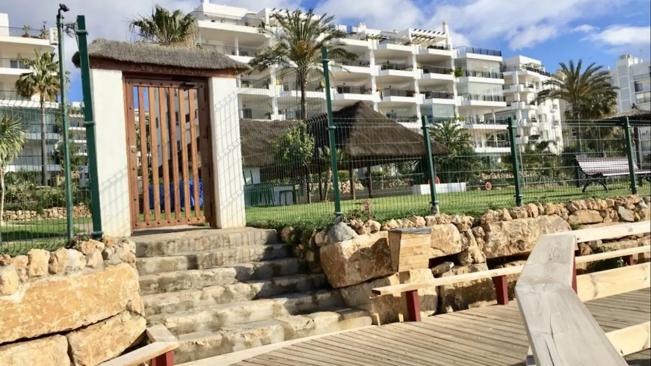 Mi Capricho Beachfront- P301 Apartment With Sea View Sitio de Calahonda